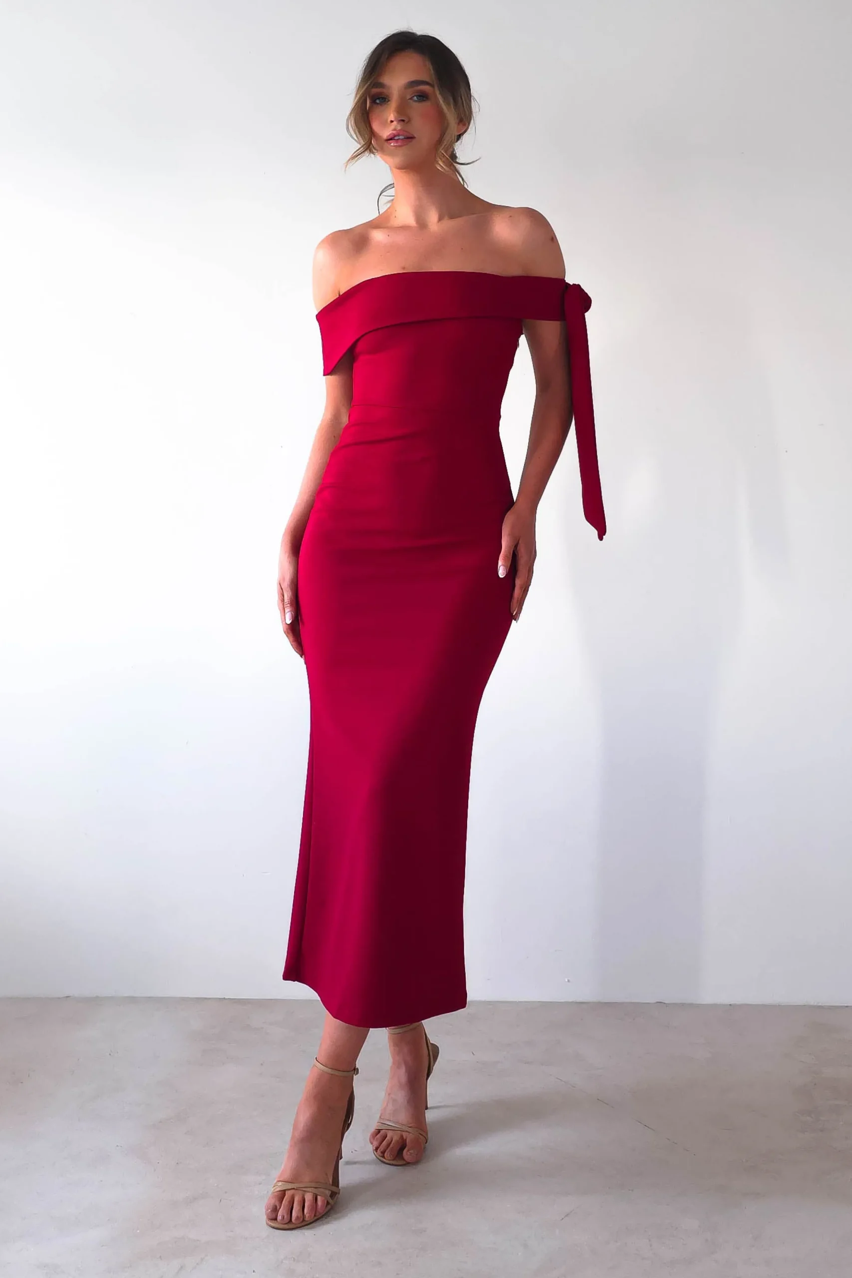 Amalthea Off the Shoulder Midaxi | Dark Red