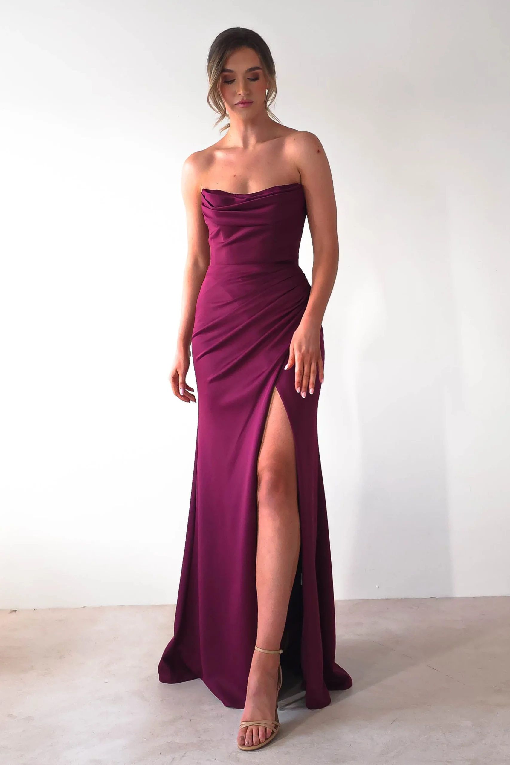 Grasie Bodycon Strapless Gown | Wine