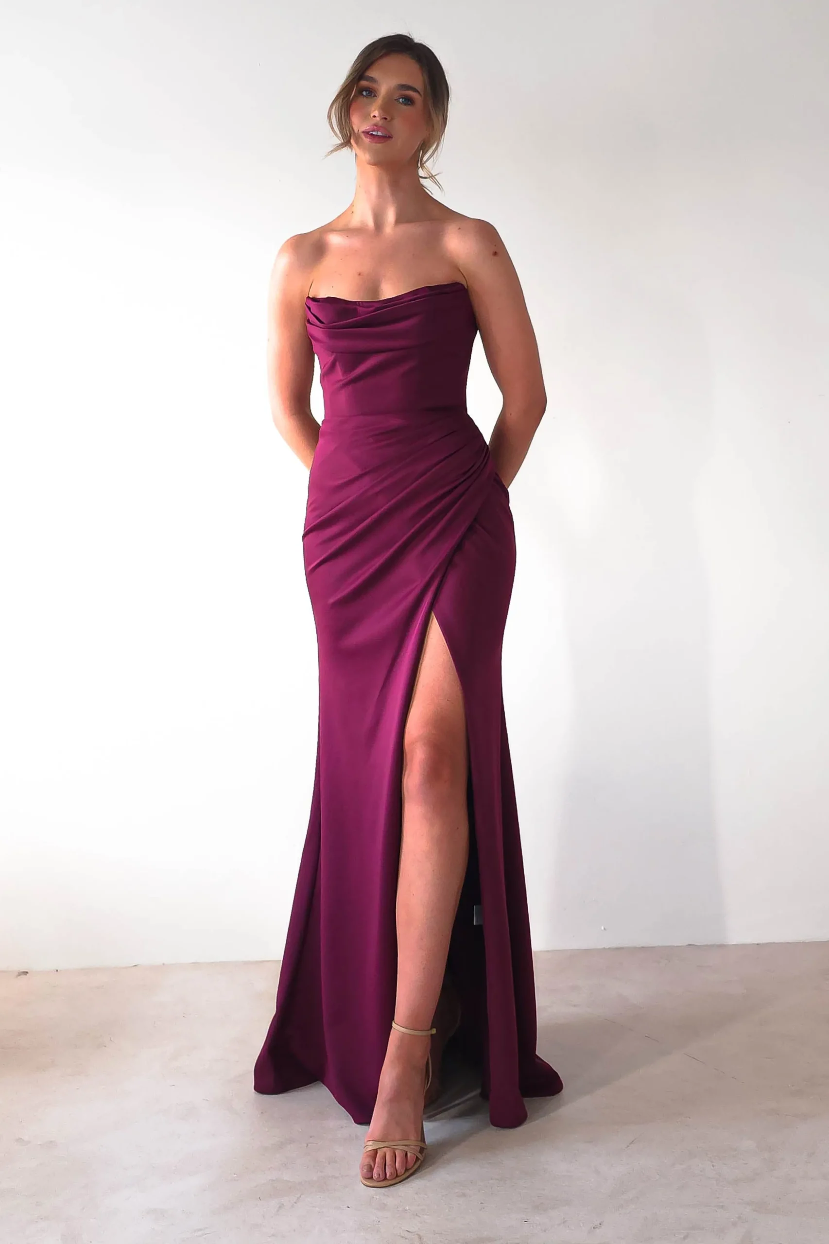 Grasie Bodycon Strapless Gown | Wine
