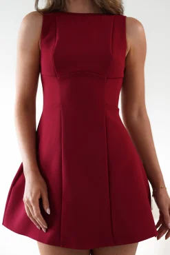 Hannah Structured Mini Dress | Wine