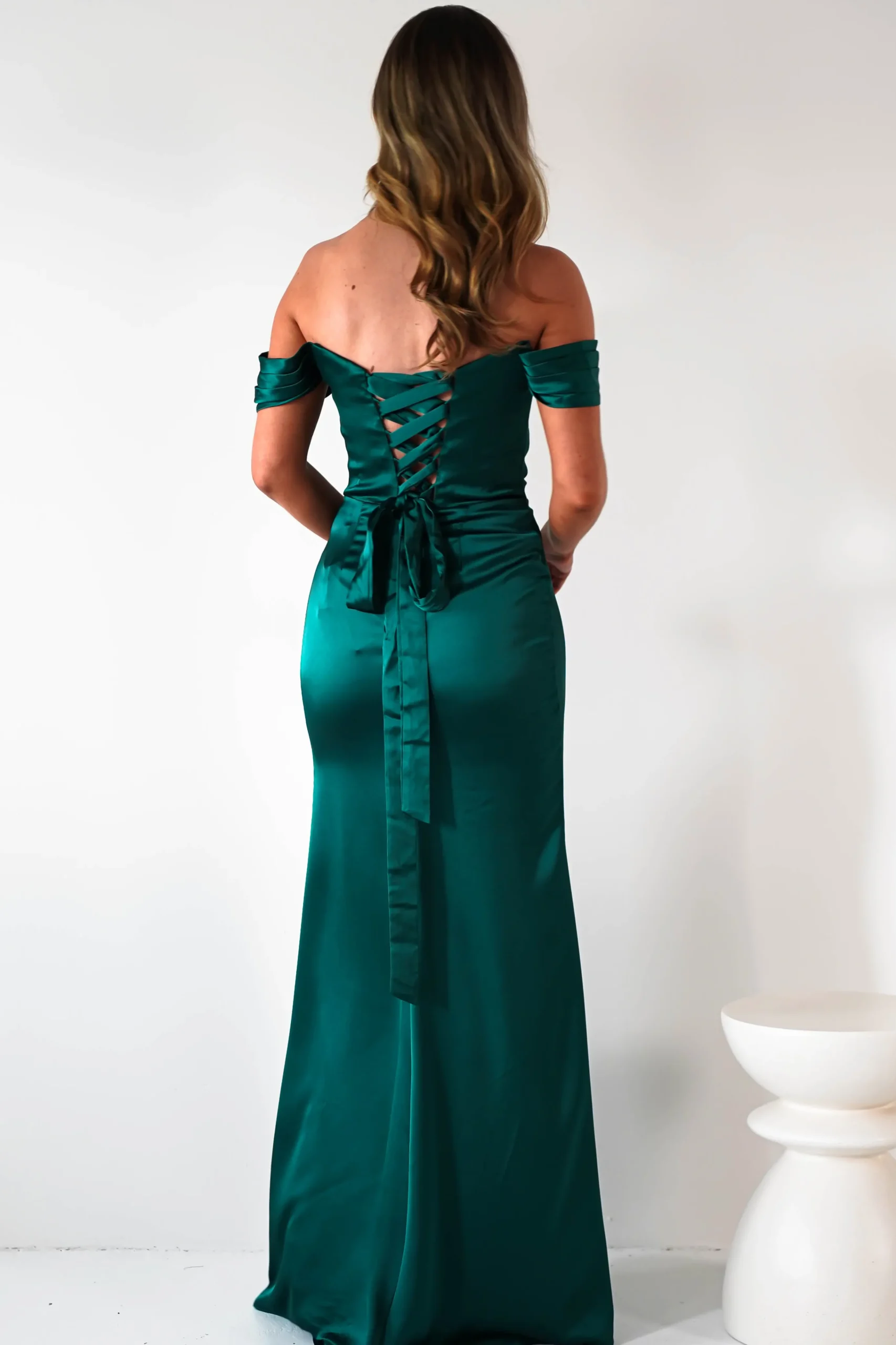 Jessi Soft Saton Maxi Gown | Emerald Green