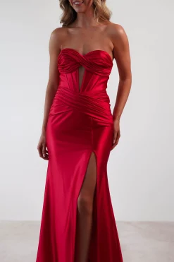 Karra Bodycon Strapless Gown | Red