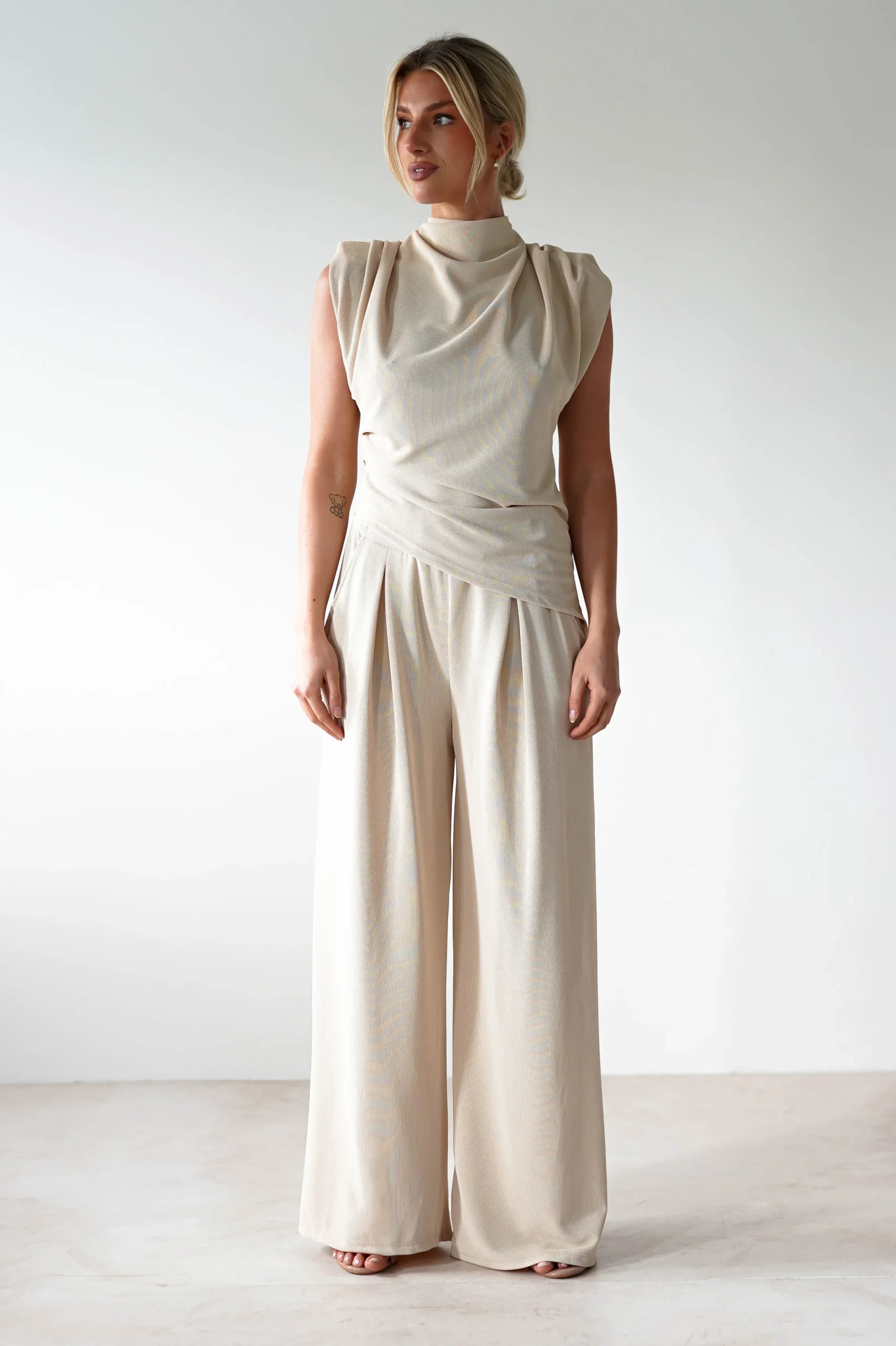 Mina Strechy 2 Piece Set | Cream