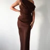 Odelle Soft Off The Shoulder Maxi | Brown