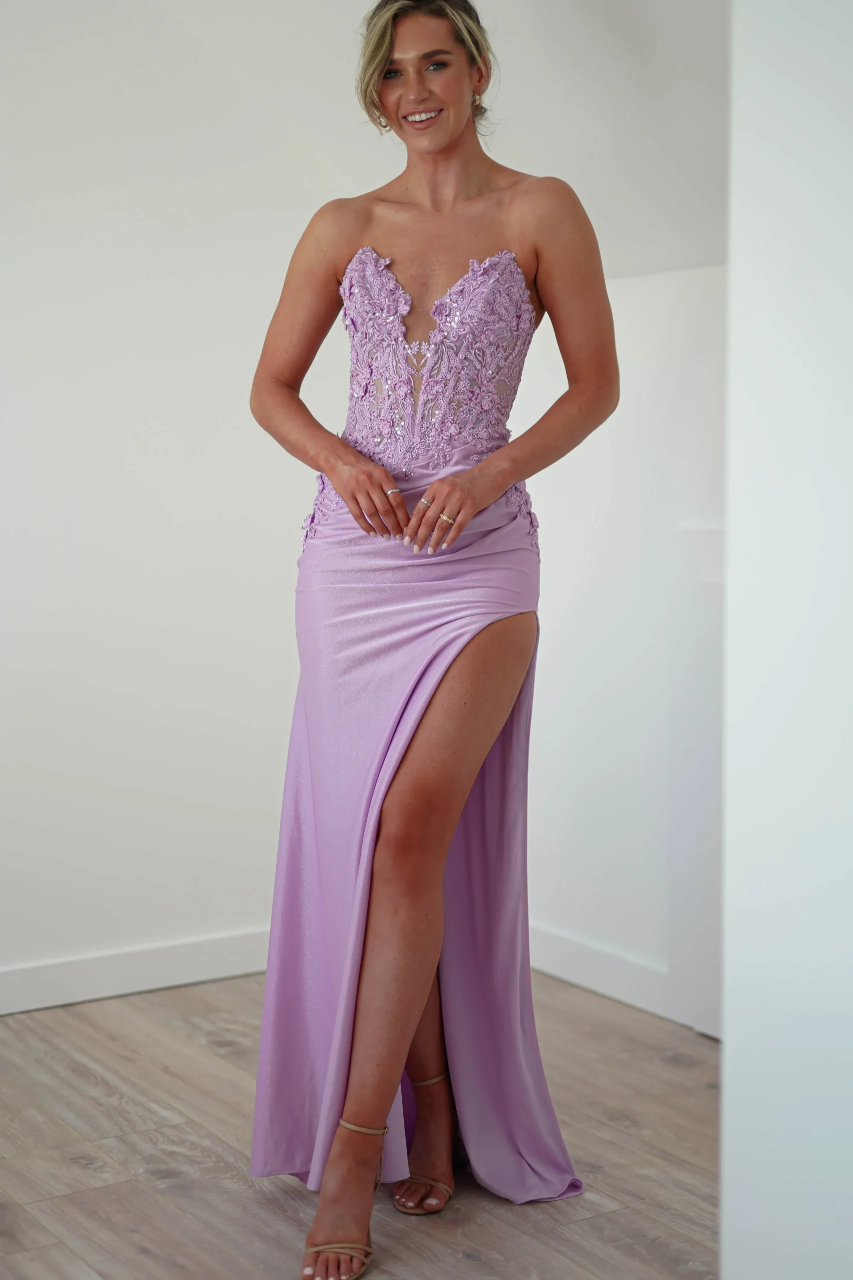 Perla Embellished Gown | Lilac