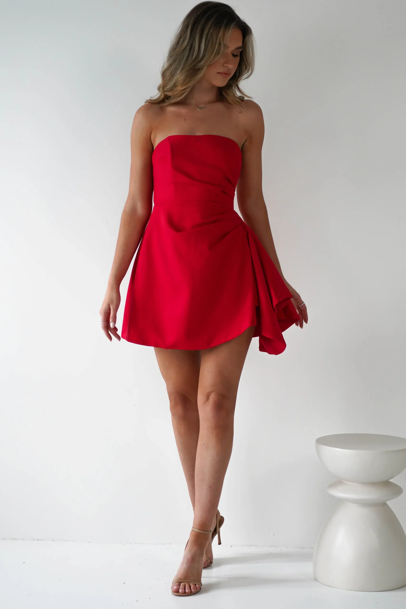 Quinta Strapless Mini Dress | Red