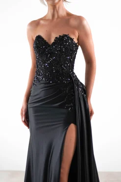 Saraya Bodycon Embellished Gown | Black