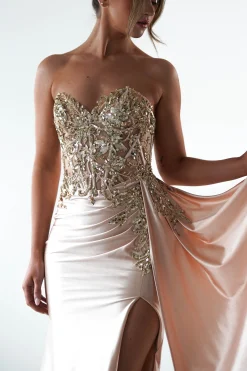 Saraya Bodycon Embellished Gown | Gold