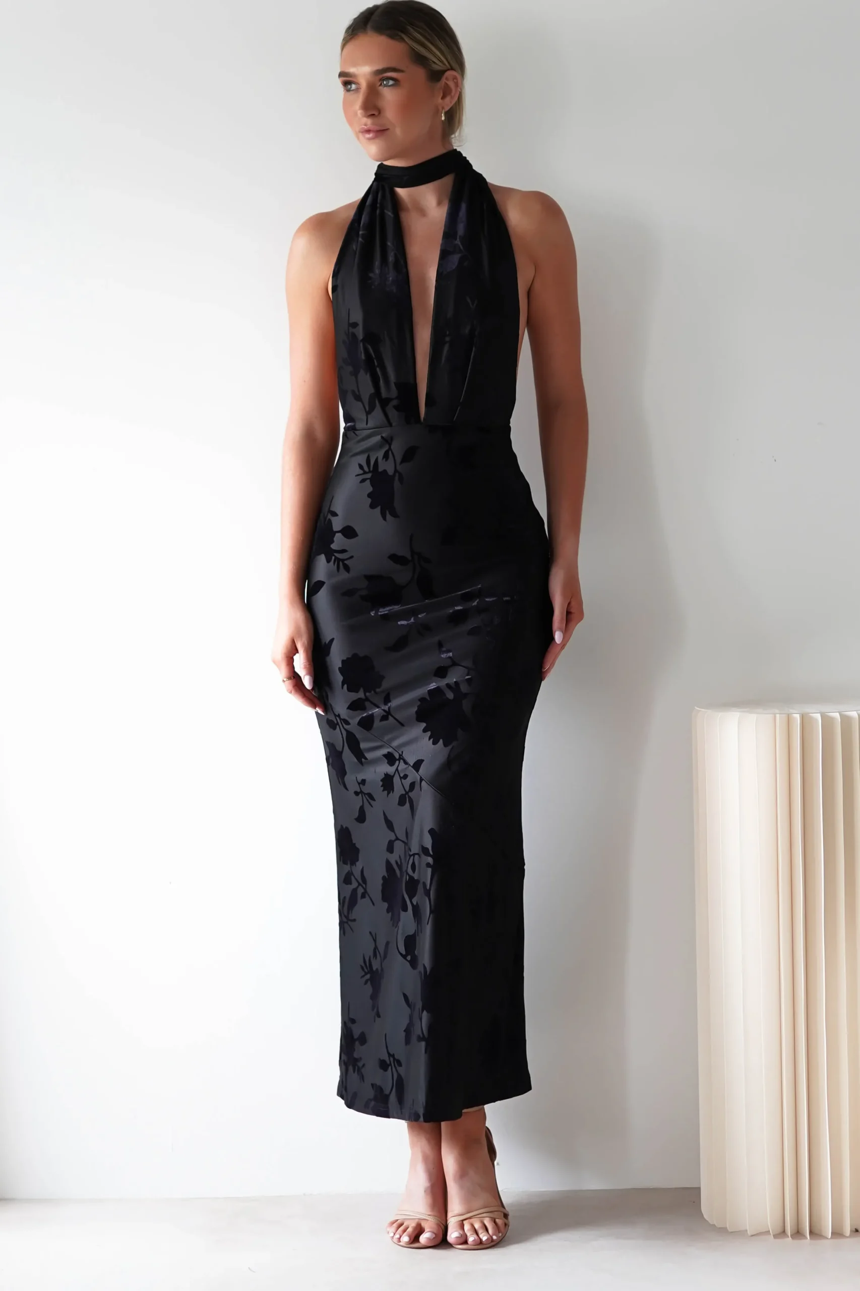 Tara Floral Jacquard Maxi Dress | Black
