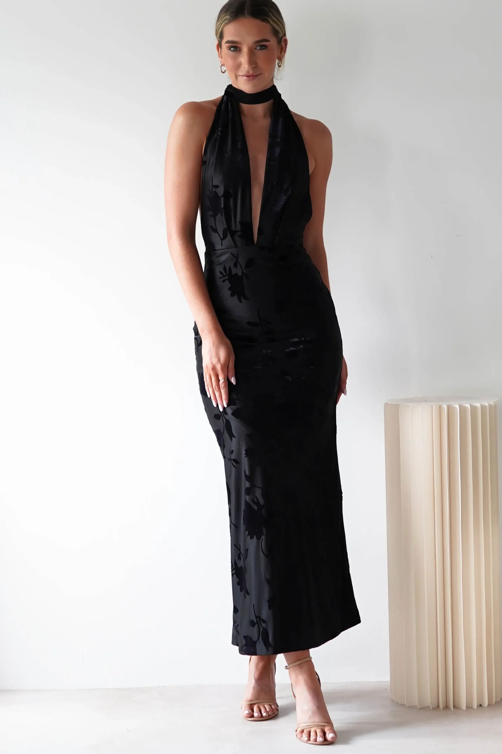 Tara Floral Jacquard Maxi Dress | Black