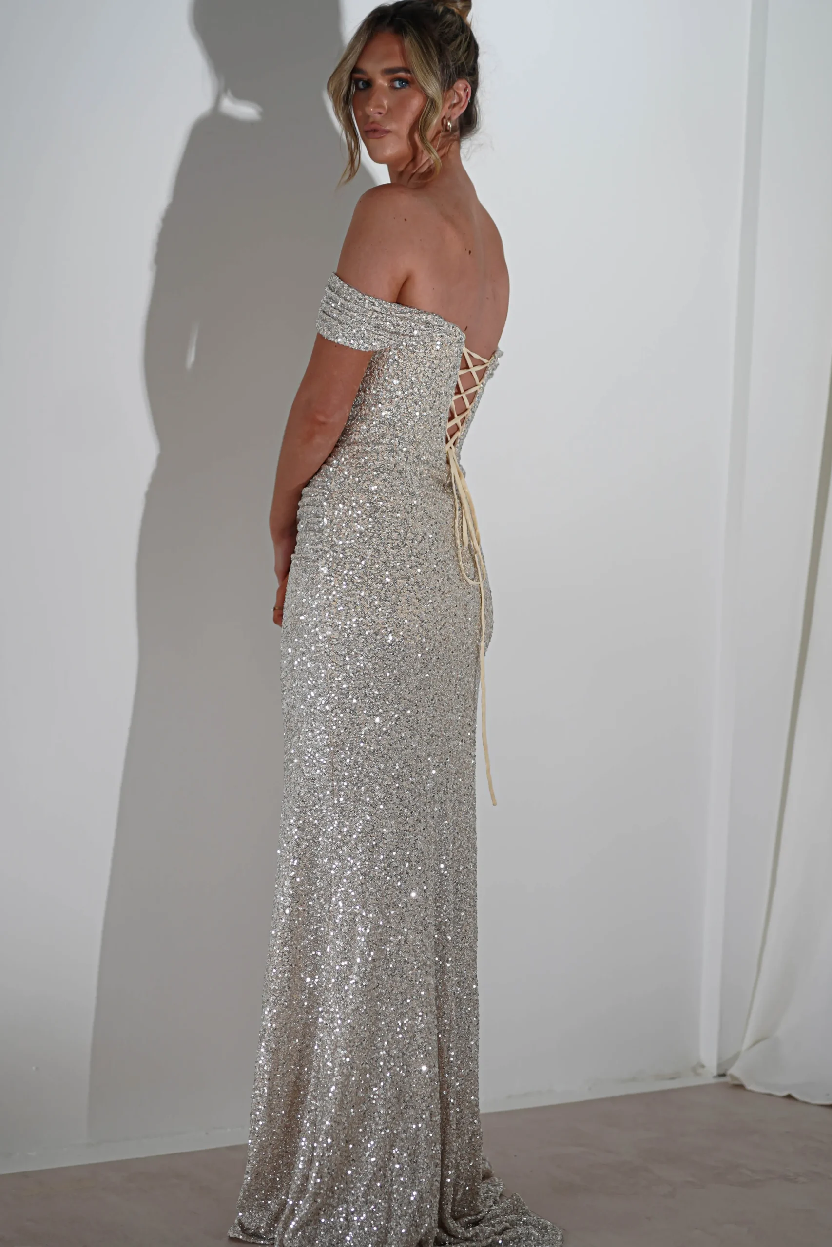 Vilma Sequin Mermaid Gown | Silver/Champange